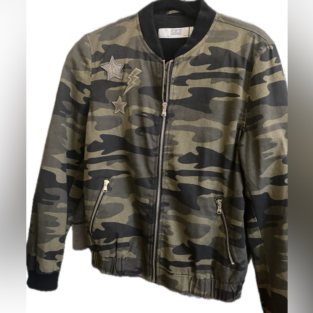 Zara New with tags, Never Worn Camo Bomber Jacket, Size M, 100% Cotton